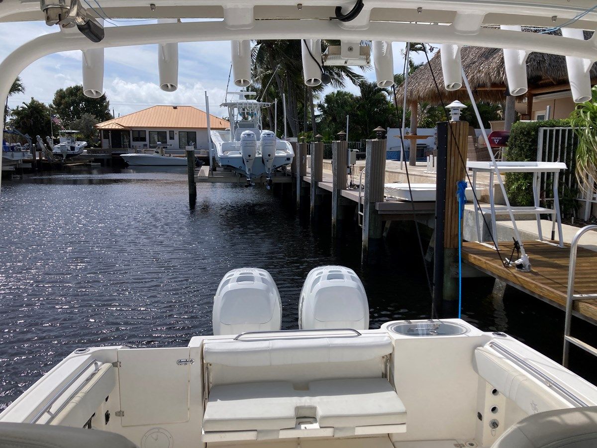 the best price on 290 Walkaround - STRIPER