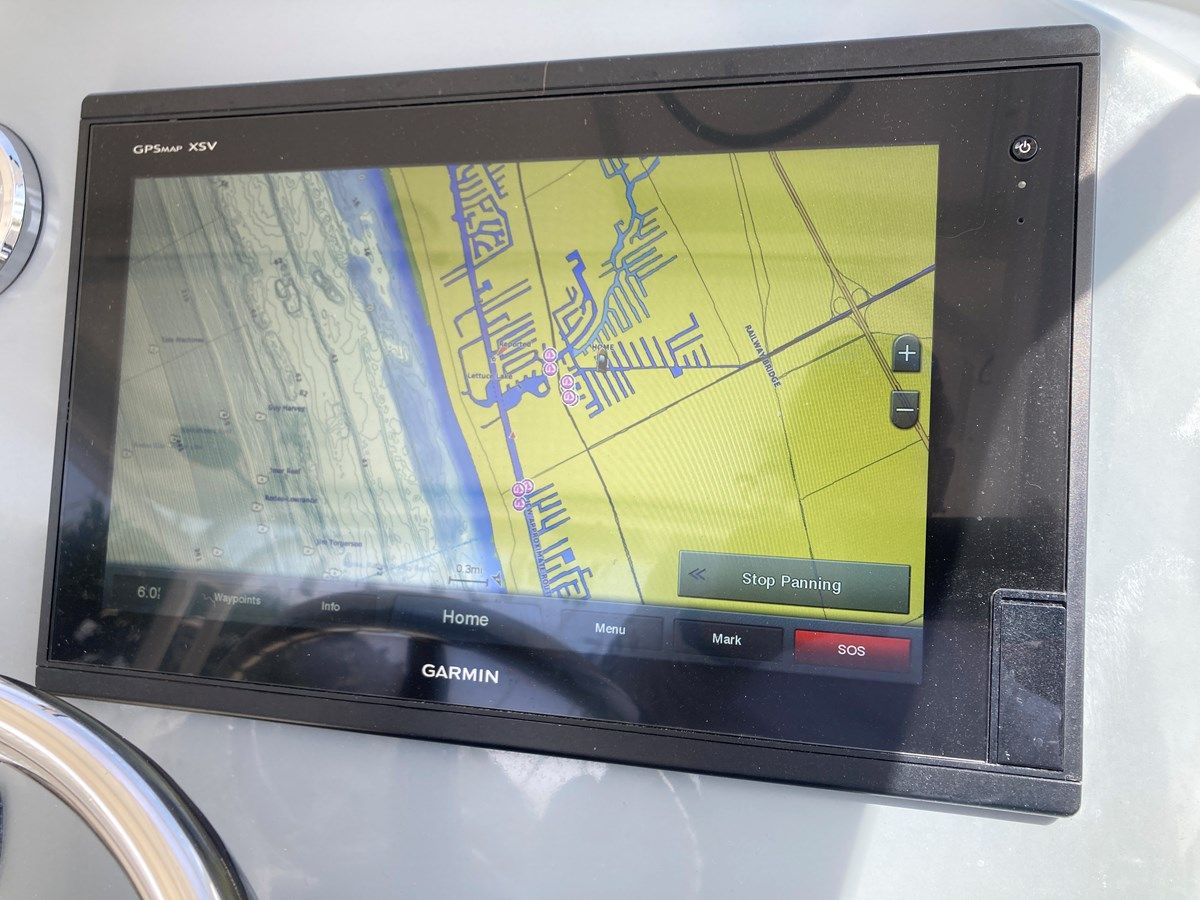 the best price on 290 Walkaround - STRIPER