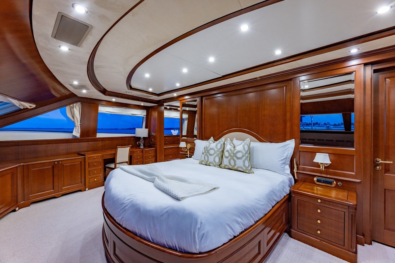 Buy a yacht NAMASTE 2013