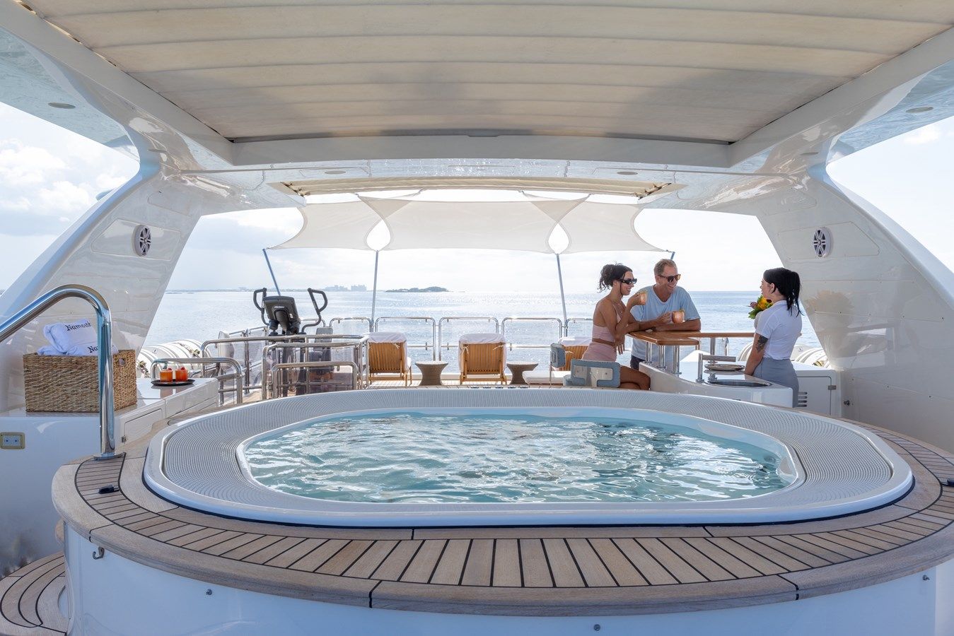 NAMASTE - Benetti