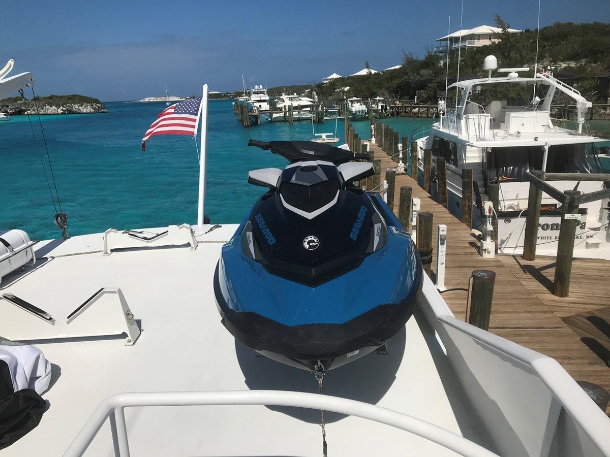 Buy a yacht MON SHERI