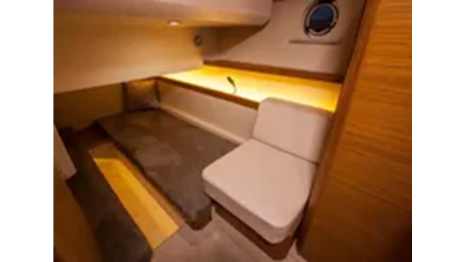 Buy a yacht 2024 Greenline 39 Hybrid - Greenline Yachts