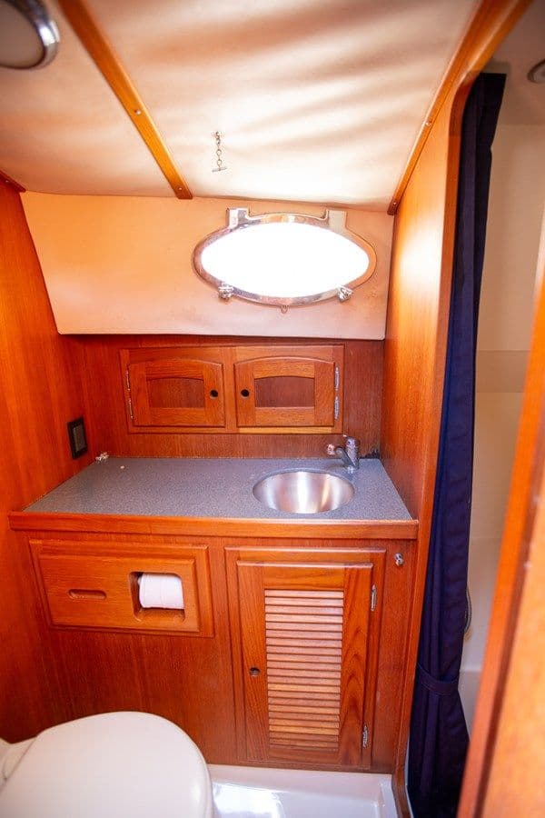 Volatility 38 yacht sale