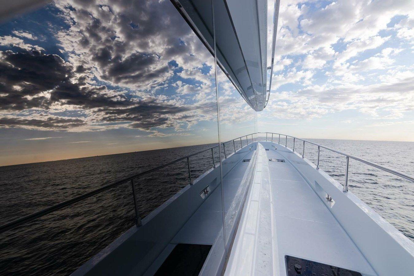 the best price on 53S ILIAD 2025 2026