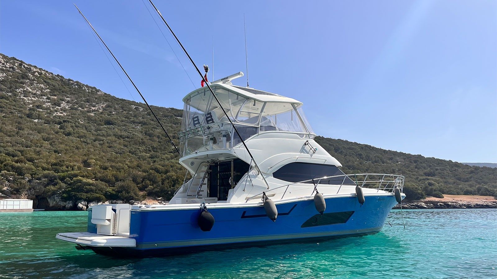 Buy a King Fish - RIVIERA AUSTRALIA at Shestakov Yacht Sales
