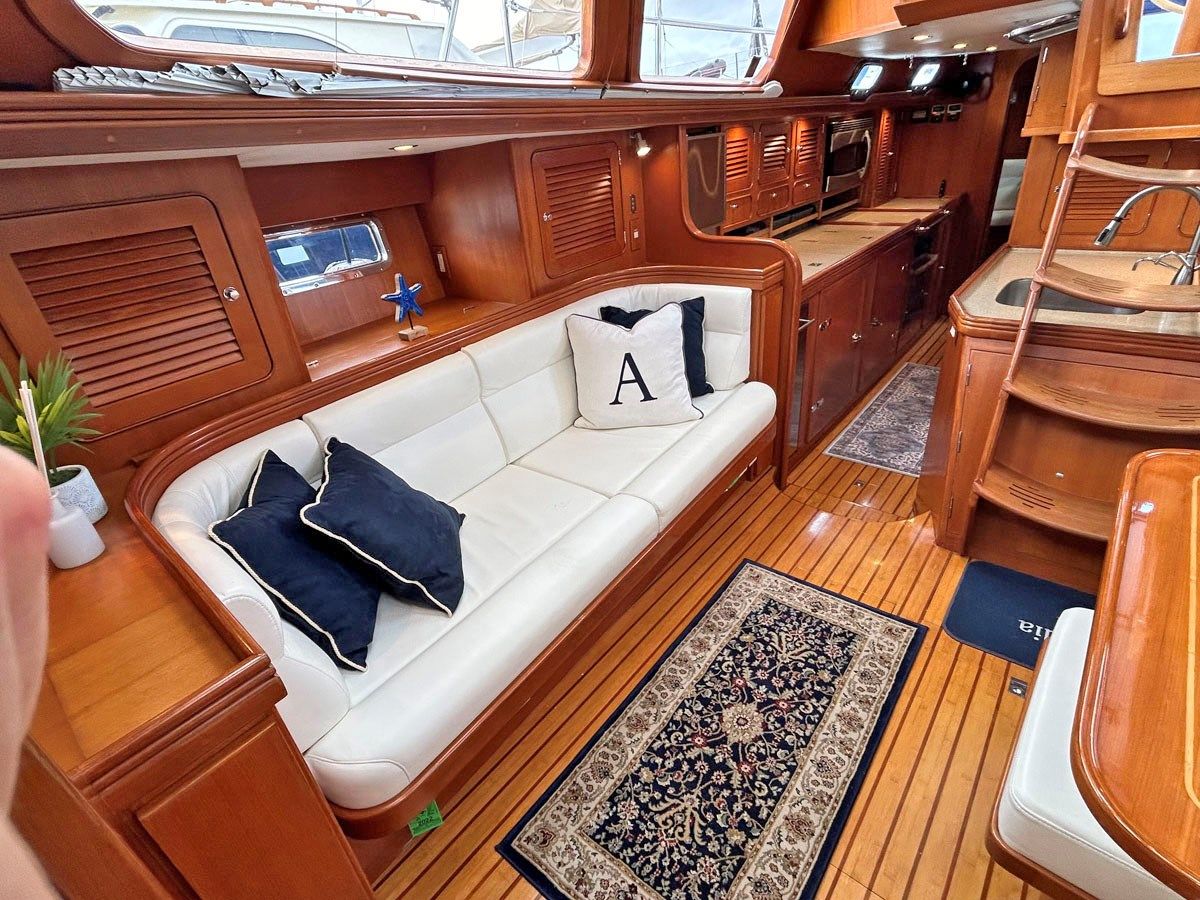 Buy a ACADIA 54 at Shestakov Yacht Sales