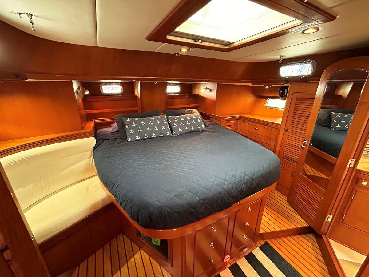 best yacht sales deals ACADIA - HYLAS