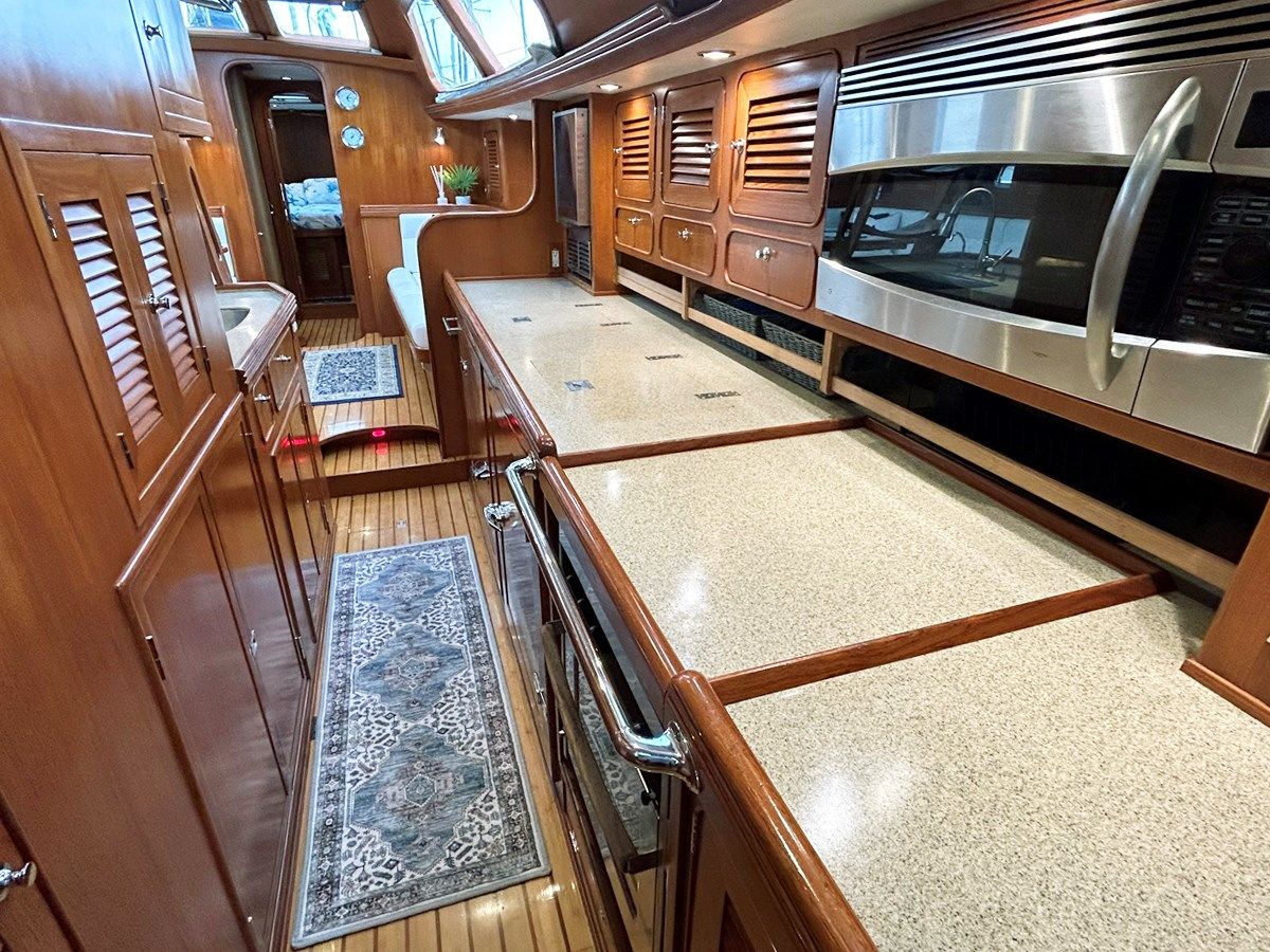 best yacht sales deals ACADIA 54
