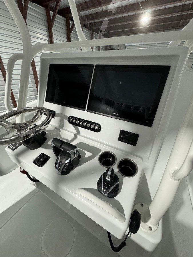 36 Yellowfin - YELLOWFIN price