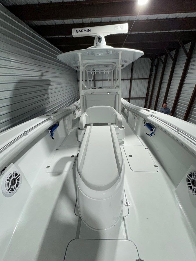 Buy a yacht 36 Yellowfin 36