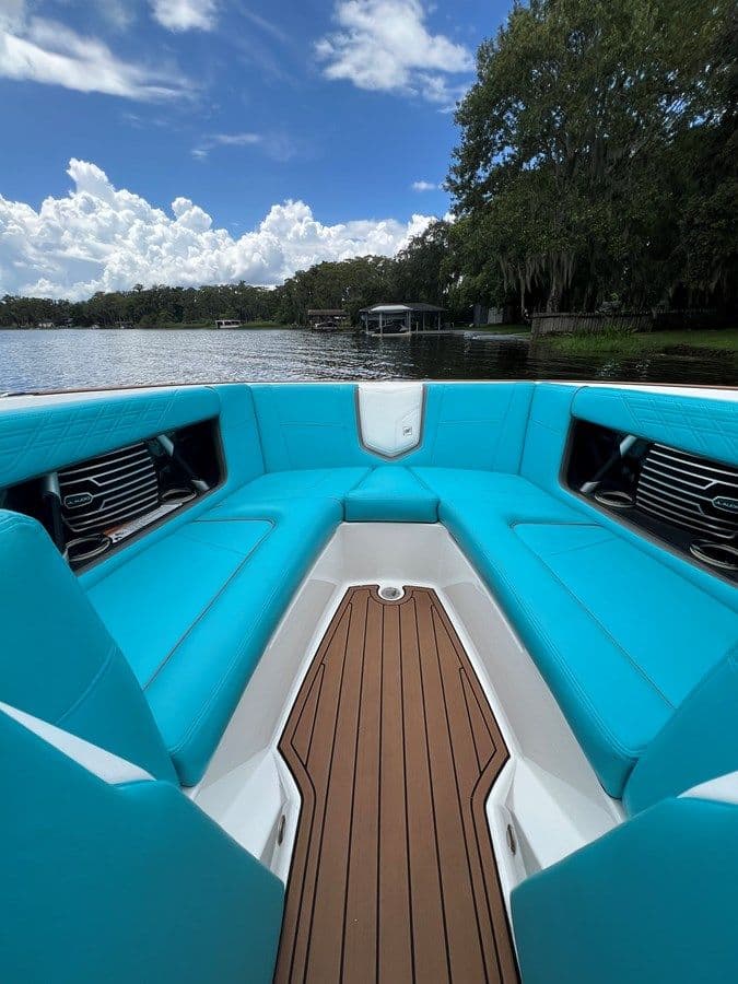 Buy a yacht Nautique Super Air G23 2018