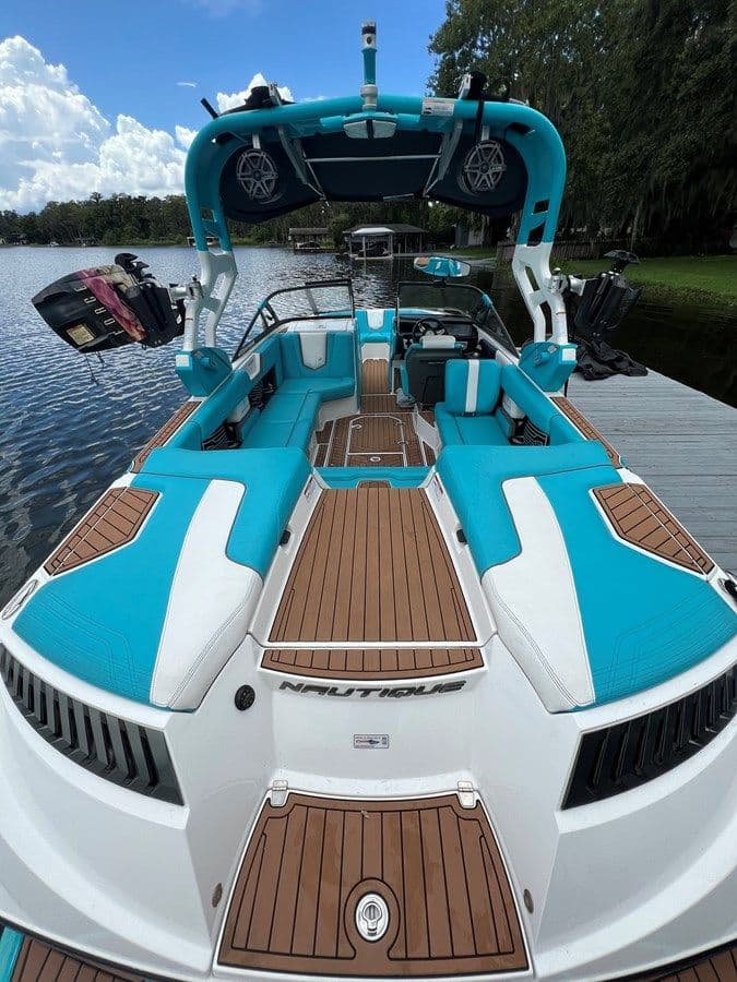 Buy a yacht Nautique Super Air G23 Nautique Super Air G23