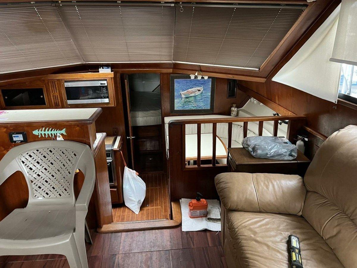 California Dreamin 42 Motor Yacht price