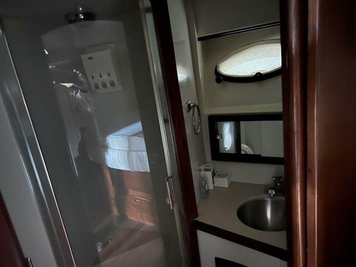 best yacht sales deals California Dreamin 42