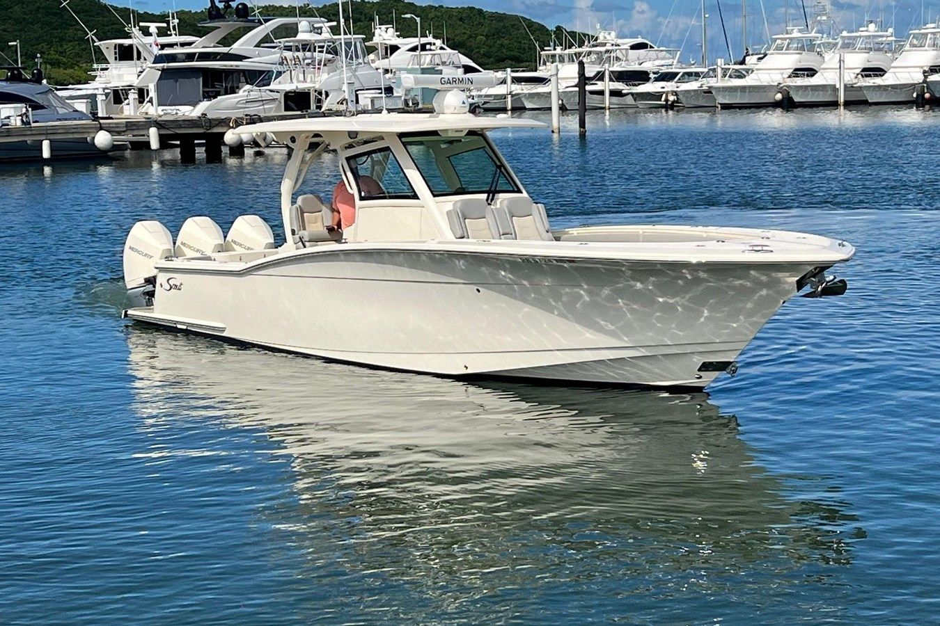 Buy a yacht Scout 355 2023