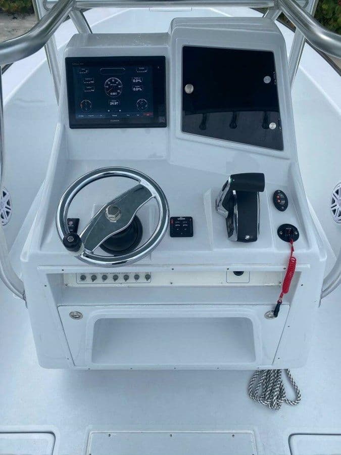 24 Intrepid 24 price