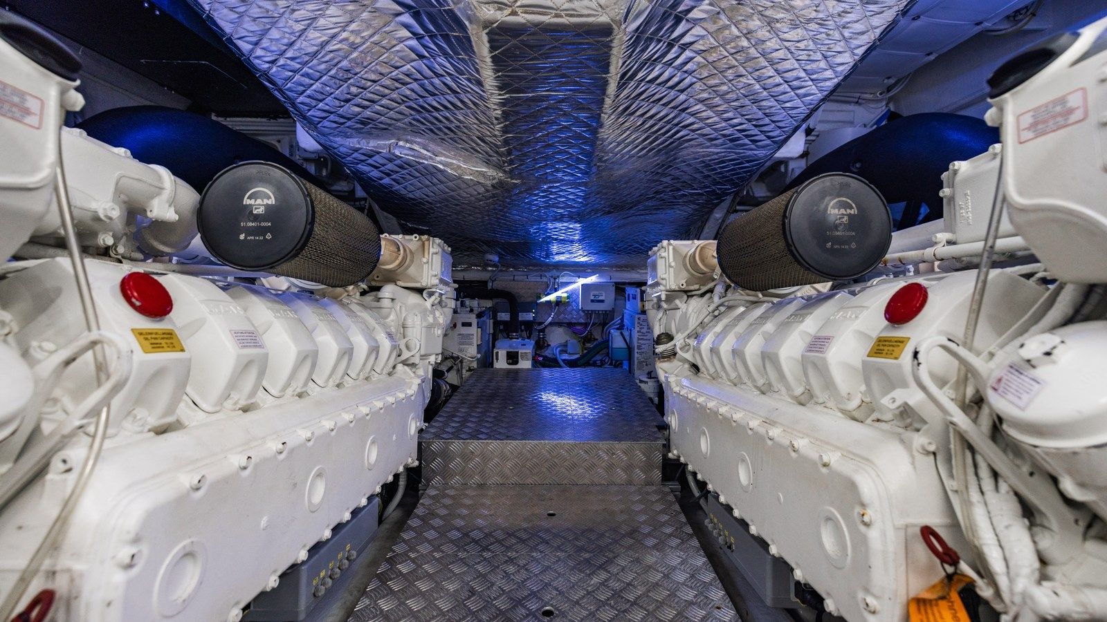 UNREEL 70 yacht sale