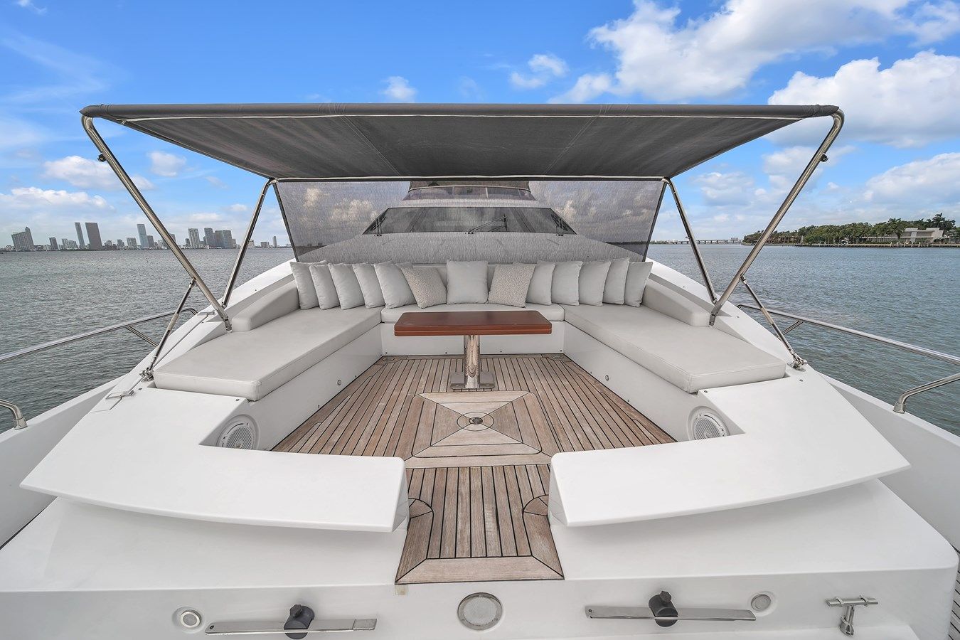 Стоимость яхты 2017 Azimut 30 Metri 95