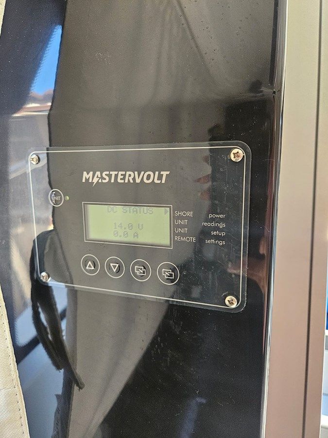 2023 Jeanneau NC795 S2 yacht sale