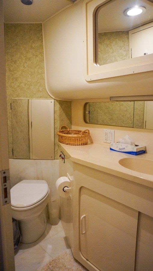 SUNSET GRILLE 62 Cockpit Motor Yacht yacht sale