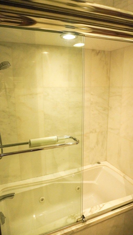 SUNSET GRILLE - Hatteras yacht sale