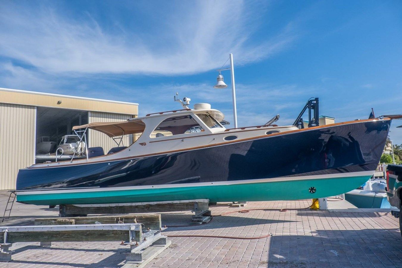 Купить яхту Courage - Hinckley в Shestakov Yacht Sales