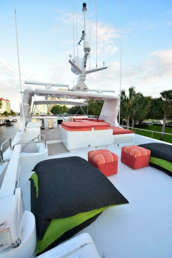 the best price on Waterford 2001