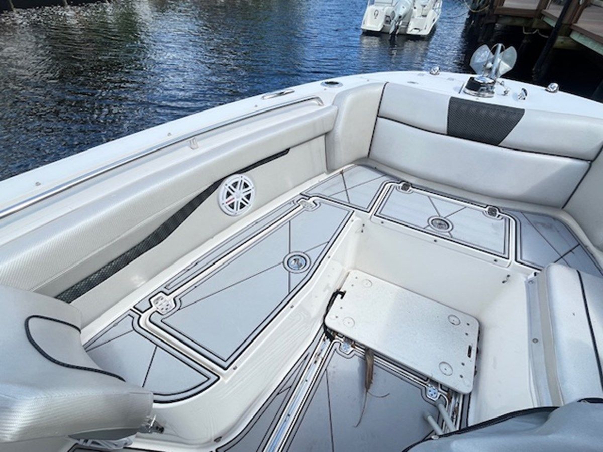 2019 WELLCRAFT 262F - WELLCRAFT yacht sale