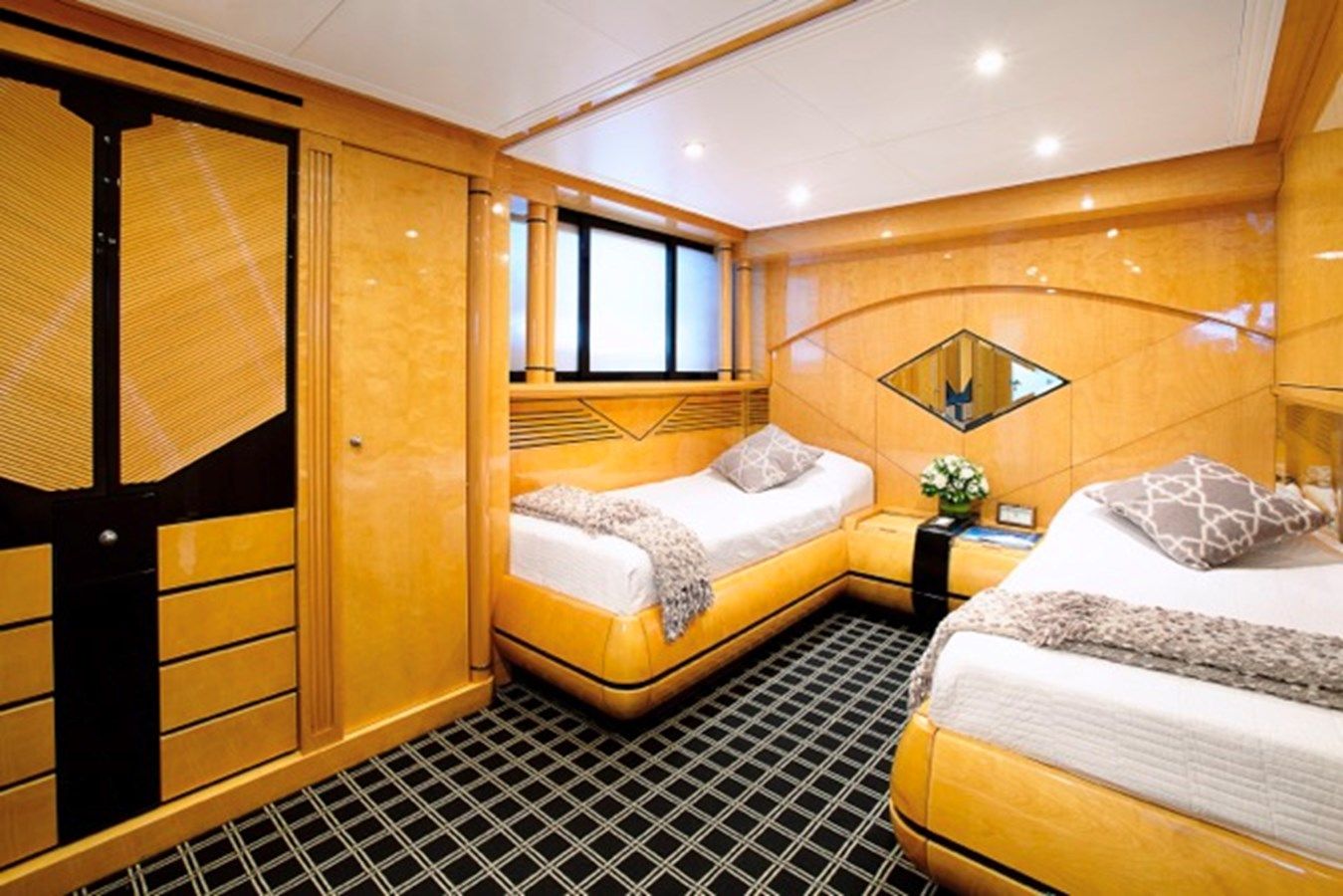 Buy a MILOS AT SEA 115 at Shestakov Yacht Sales