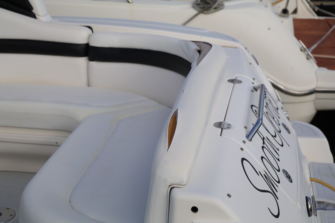 Купить яхту 2003 Sea Ray 320 Sundancer 2003 в Shestakov Yacht Sales