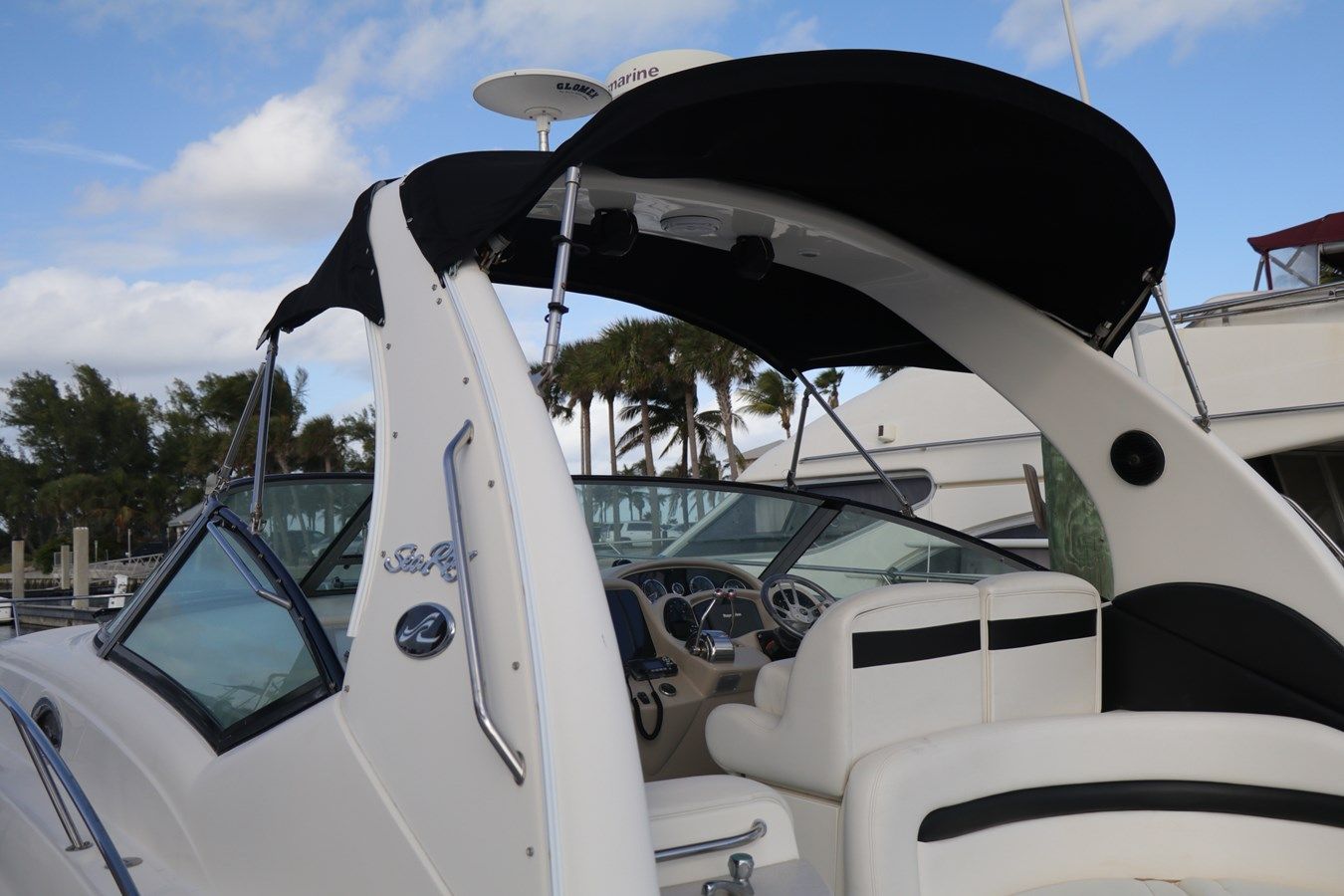 Стоимость яхты 2003 Sea Ray 320 Sundancer 320 Sundancer