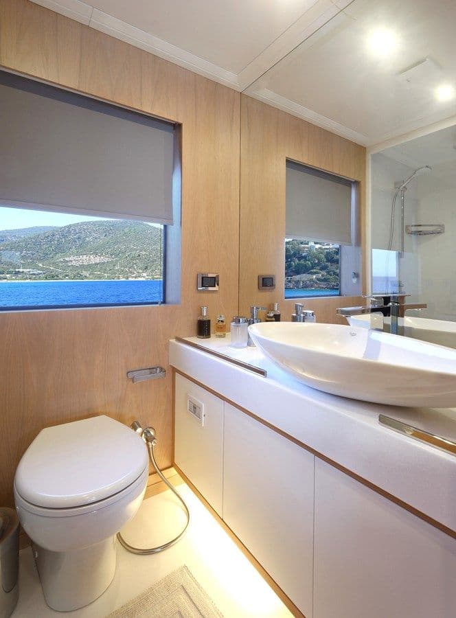 TORTURA - AEGEAN YACHT price