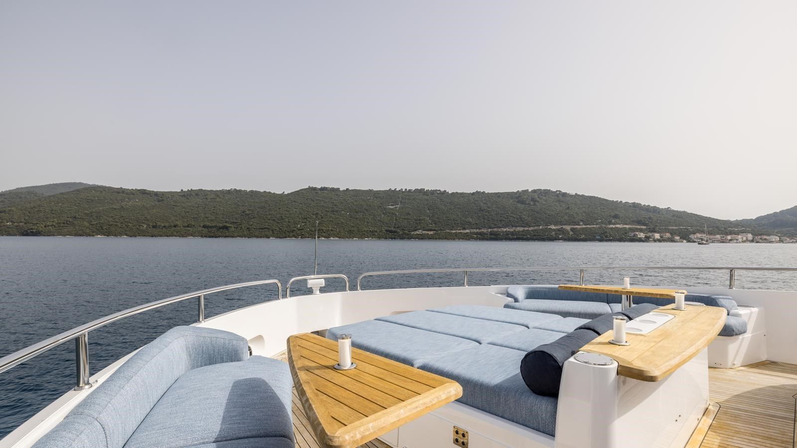 EXIT - Sunseeker yacht sale