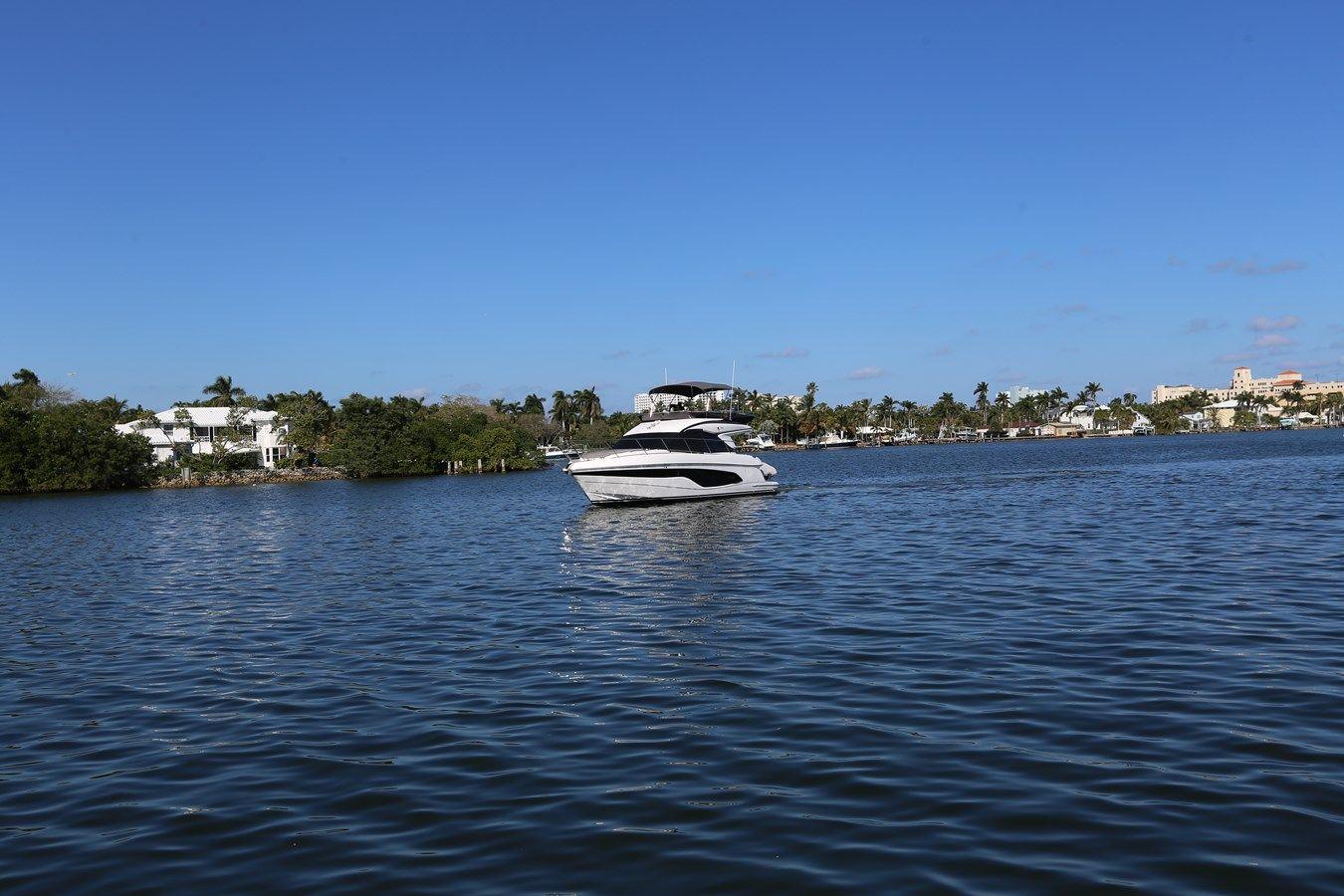 Buy a yacht YTF 002 Princess F45