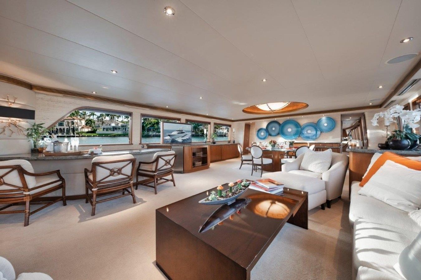 Buy a Island Girl 112 Westport at Shestakov Yacht Sales