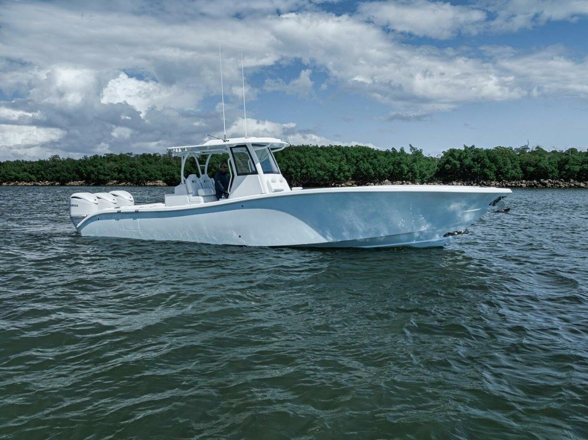 Buy a 36 Offshore - YELLOWFIN at Shestakov Yacht Sales