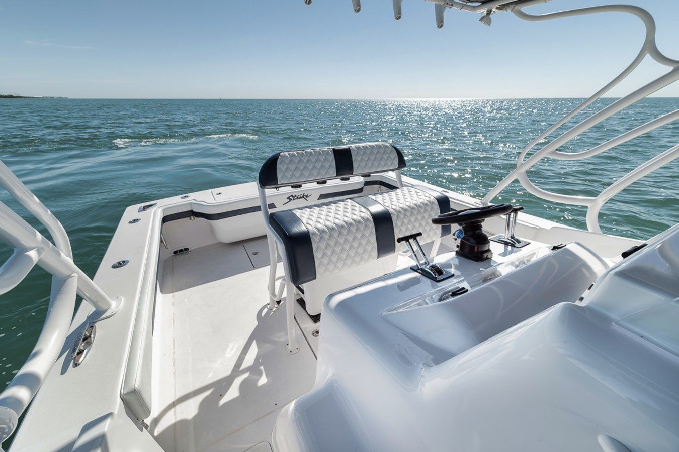 Купить яхту 31 Strike 2003 в Shestakov Yacht Sales