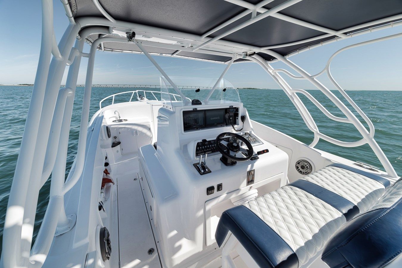 Лучшие предложения покупки яхты 31 Strike 31