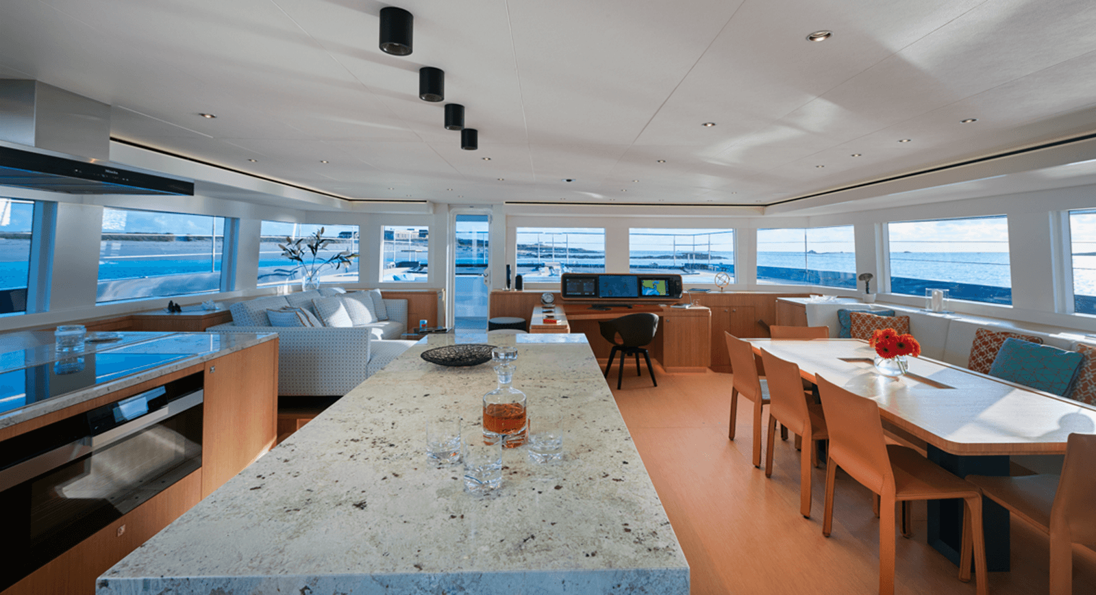 Лучшая цена на LONG ISLAND 78