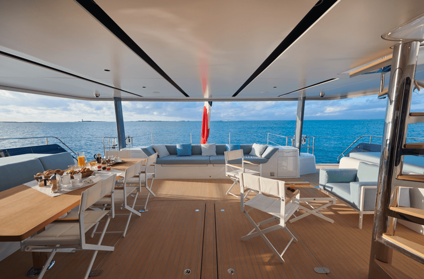 Продажа яхты LONG ISLAND 78