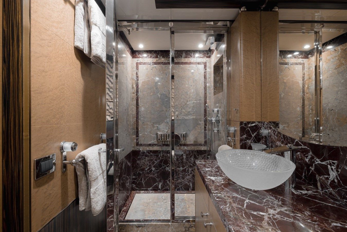 the best price on BELLE ANNA - ISA YACHTS