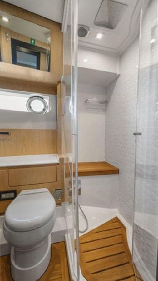 Buy a yacht Okean 52