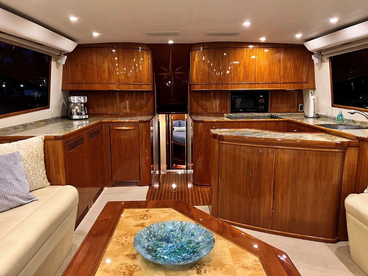 Buy a MAHI DREAM 56 at Shestakov Yacht Sales