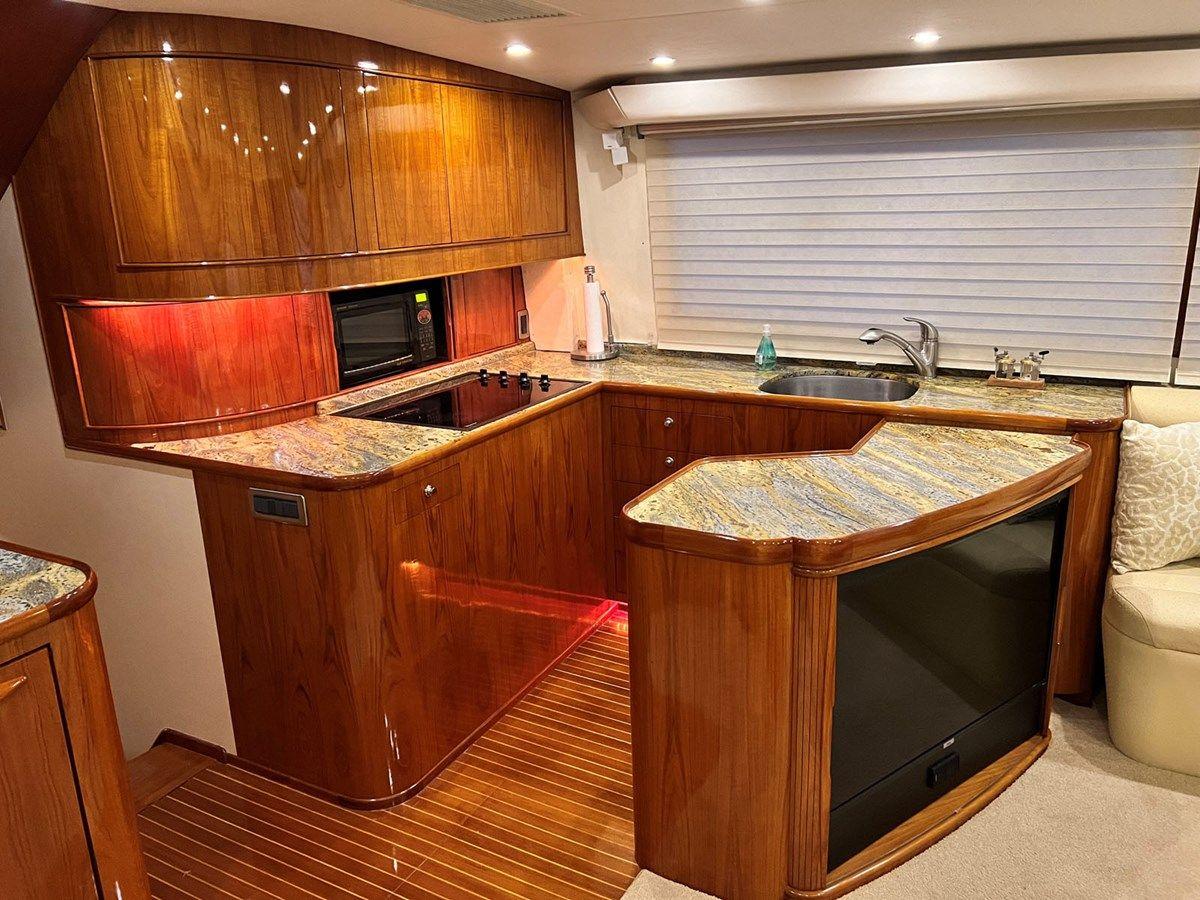 MAHI DREAM - LYDIA YACHTS price