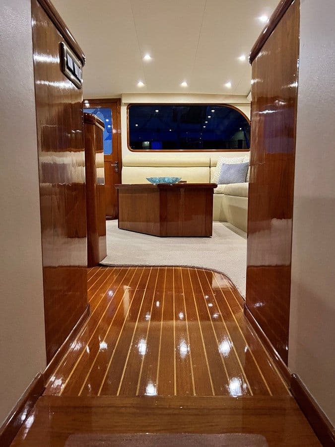 the best price on MAHI DREAM Sportfisherman