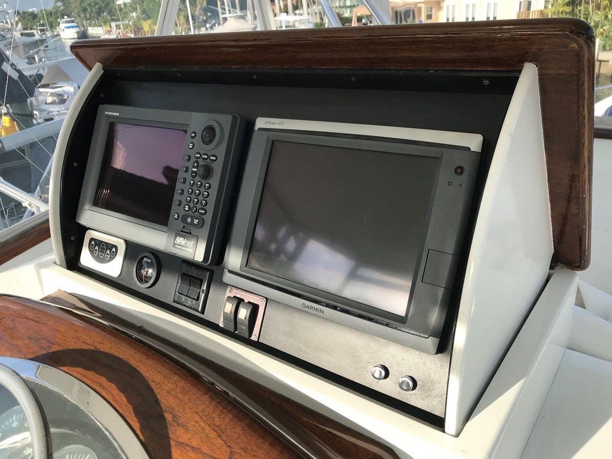 the best price on MAHI DREAM 1991