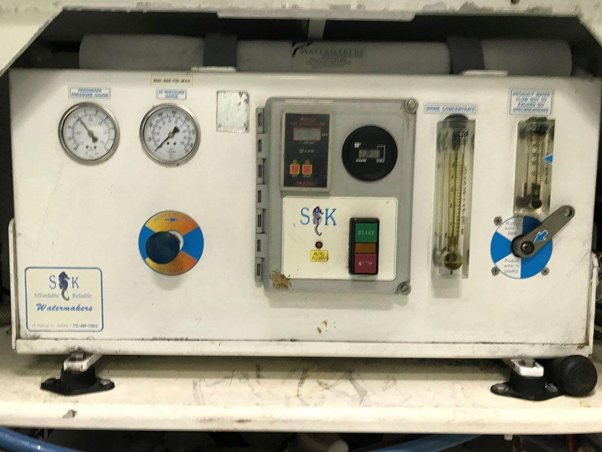 Buy a MAHI DREAM 56 at Shestakov Yacht Sales