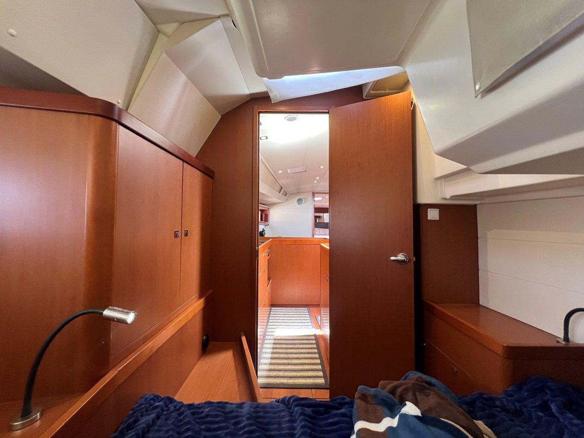 Buy a Beneteau Oceanis 48 2013 at Shestakov Yacht Sales