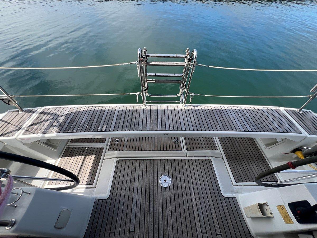 Buy a yacht Beneteau Oceanis 48 - Beneteau