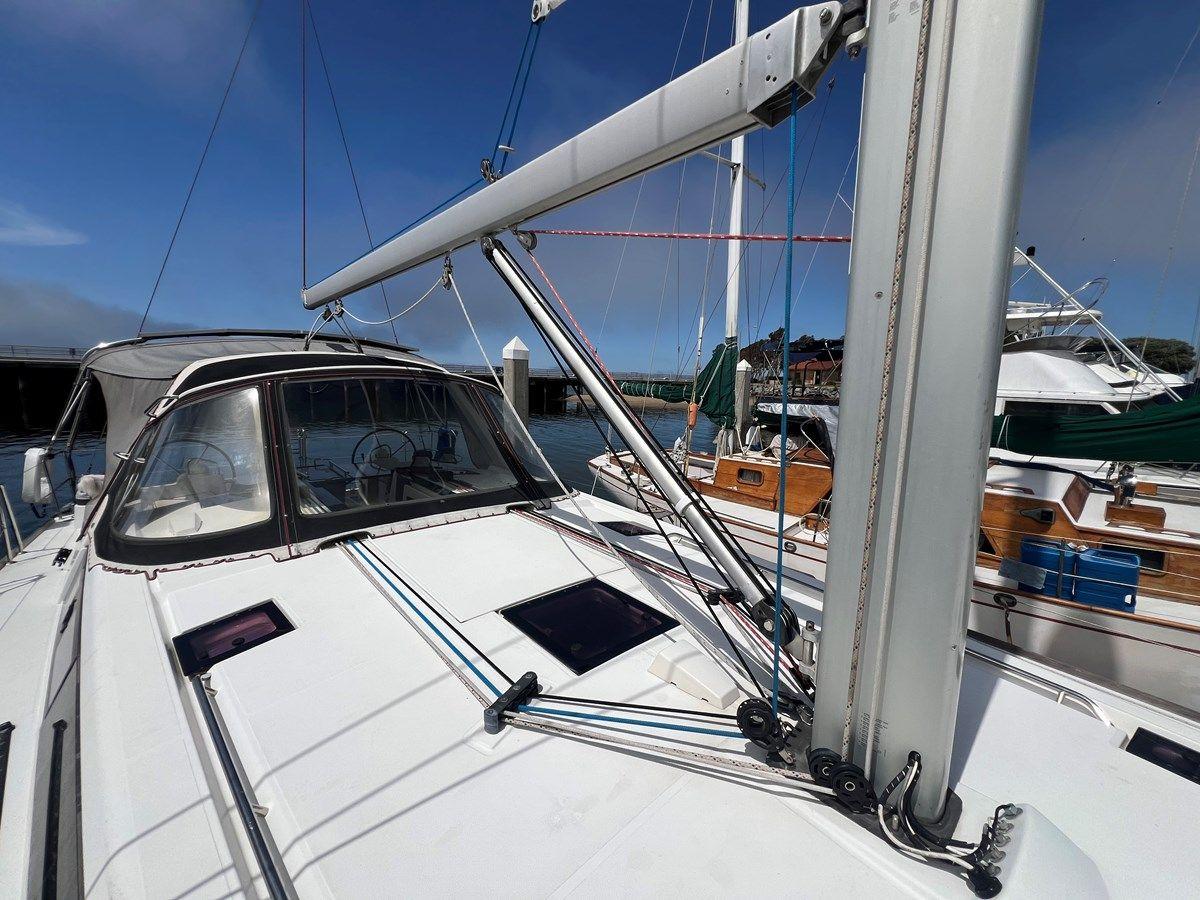 the best price on Beneteau Oceanis 48 - Beneteau
